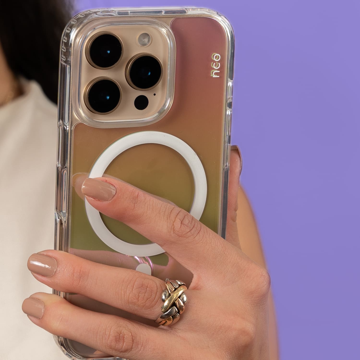SafeCase Clear Rainbow con MagSafe para iPhone 16