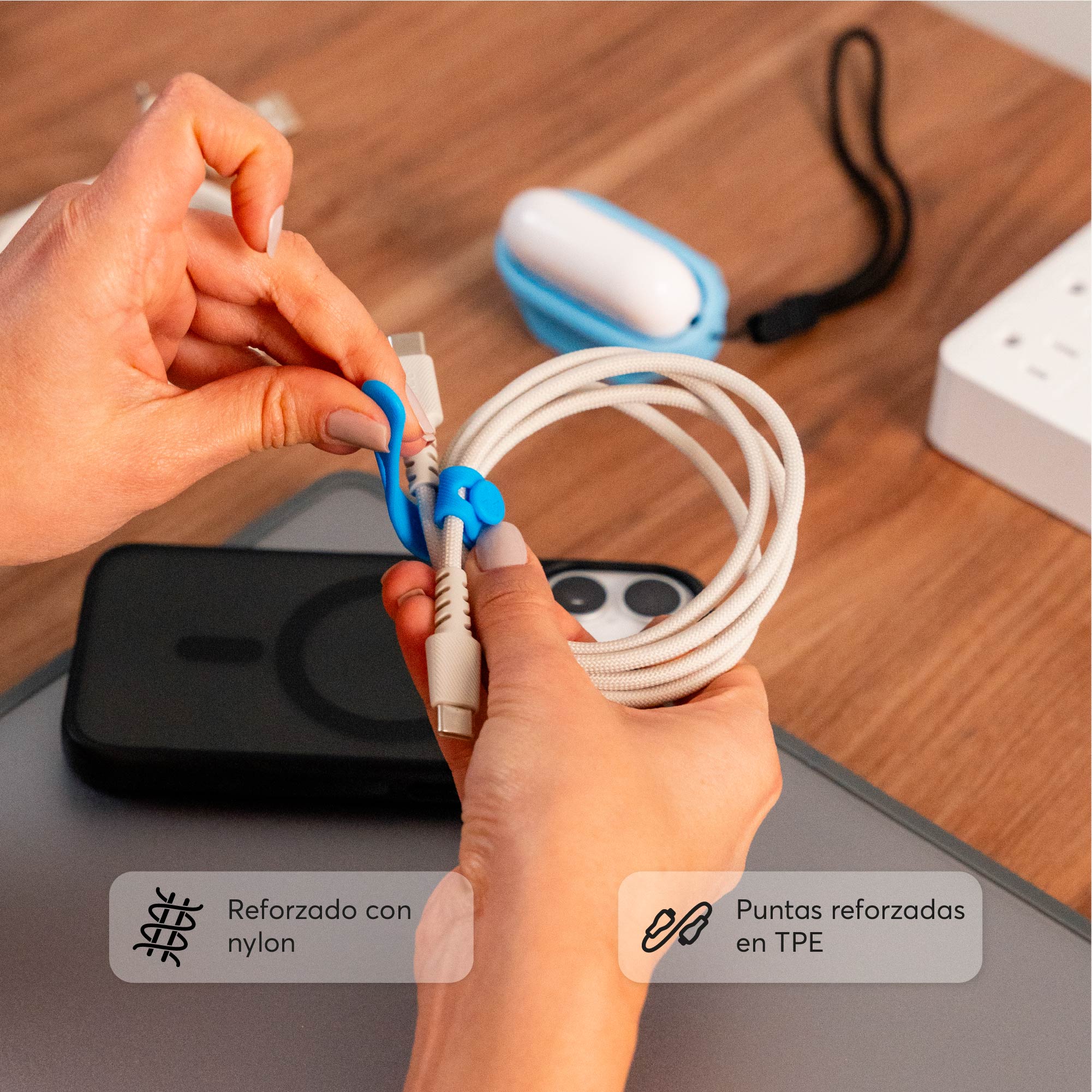 Cable PowerLite USB-C to Lightning